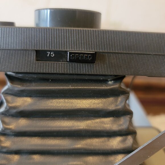 Polaroid Automatic 320 Land Camera Instant Film Vintage - Picture 9 of 16